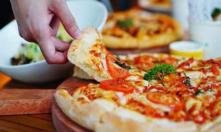 Ternyata Cara Santap Pizza Dapat Ungkap Kepribadian Anda