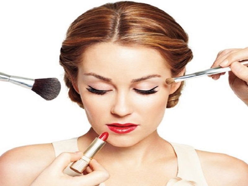 6 Tips Agar Make up mu Bisa Tahan Sepanjang Hari