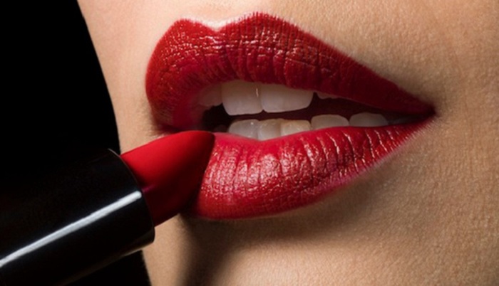 rekomendasi-5-tren-koleksi-warna-lipstik-matte-terpopuler-di-tahun-2016