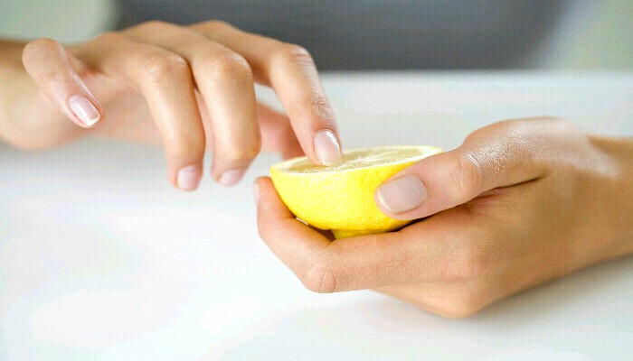 7-manfaat-lemon-untuk-kuku-wanita