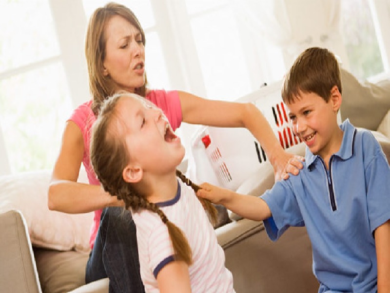 Cara Bijak Orang Tua Mengatasi Pertengkaran Anak