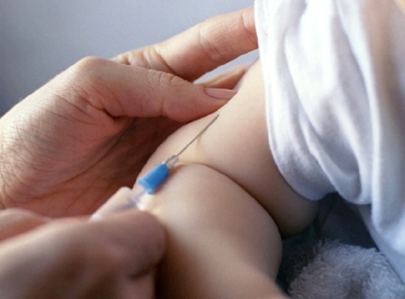 Imunisasi yang Wajib Diberikan Pada Anak