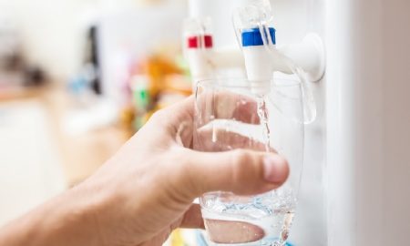 Lebih Sehat Minum Air Galon Atau Air Rebusan Dari Keran?