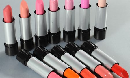 Pilihan Warna Lipstik Usai Lebaran