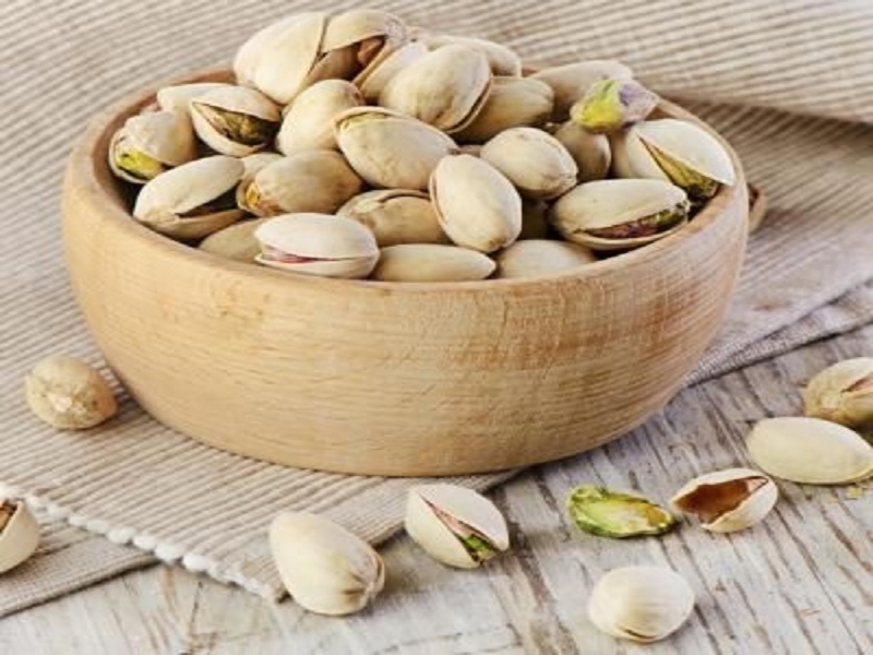 Makan kacang pistachio justru lebih sehat