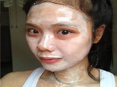 manfaat kebiasaan mencuci wajah dengan air beras.3